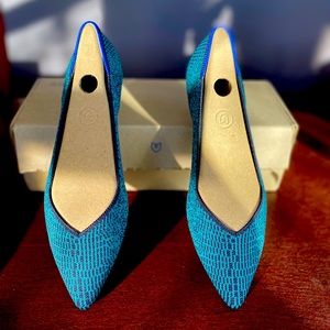 Rothys Spruce Python Points (Rothy’s) MMAO